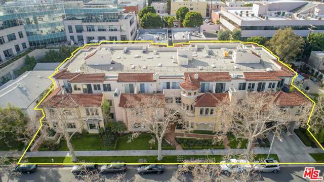 3 Bed Home for Sale in Beverly Hills, California