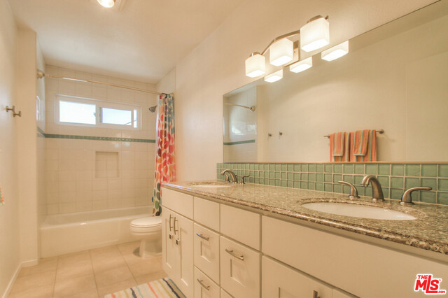 2615 GRANT Avenue, Redondo Beach, California 90278, 3 Bedrooms Bedrooms, ,2 BathroomsBathrooms,Residential,Sold,GRANT,19418114