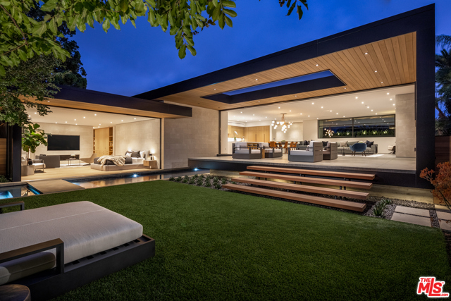 Photo of 1806 MARAPATA Drive, Corona del Mar, CA 92625