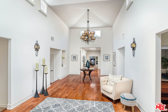5 Bed Home for Sale in Calabasas, California