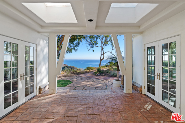 4 Bed Home for Sale in Malibu, California