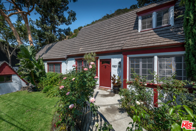 3 Bed Home for Sale in Beverly Hills, California