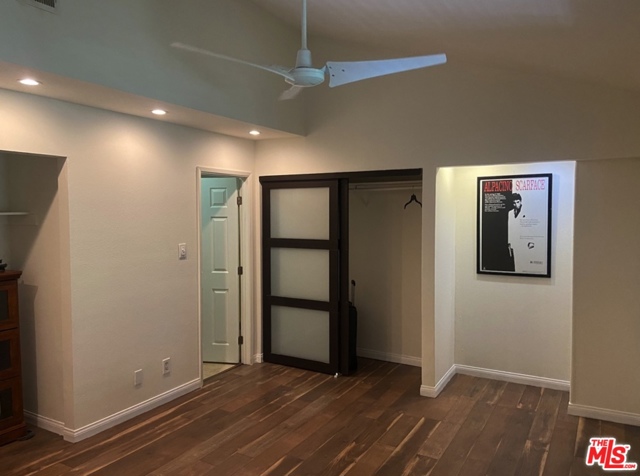 2 Bed Home for Sale in Van Nuys, California