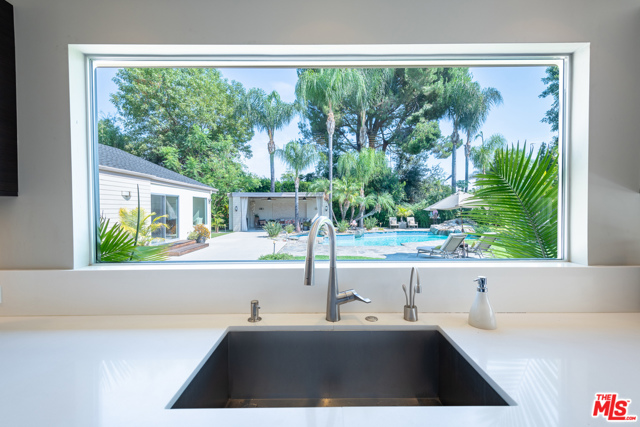 4 Bed Home for Sale in Encino, California