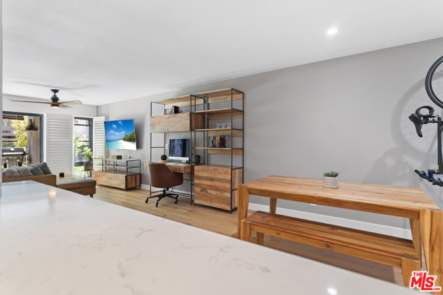 1 Bed Home for Sale in Playa del Rey, California