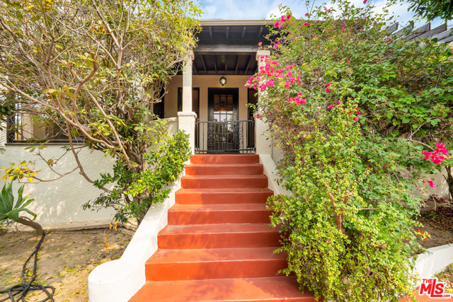 3 Bed Home for Sale in Los Angeles, California