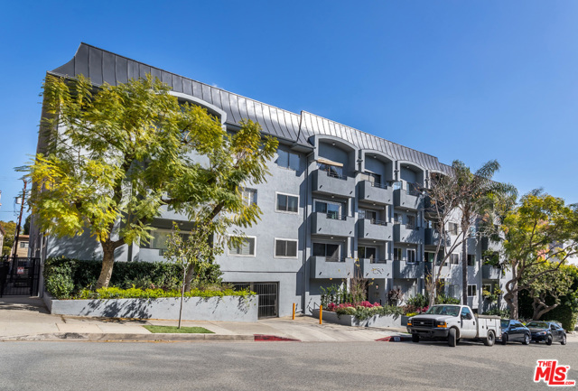 1 Bed Home for Sale in West Hollywood, California