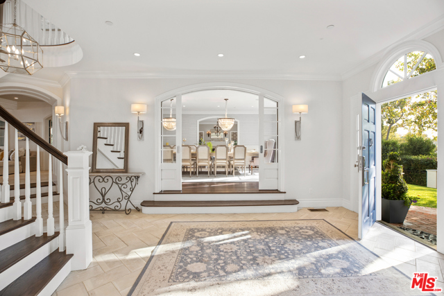 5 Bed Home for Sale in Beverly Hills, California