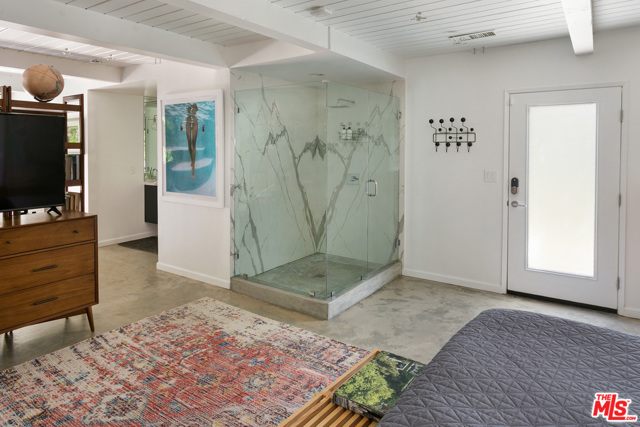 3 Bed Home for Sale in Beverly Hills, California