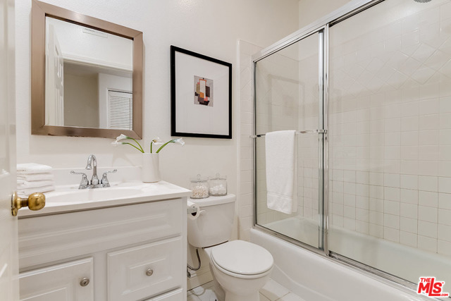 3 Bed Home for Sale in Los Angeles, California