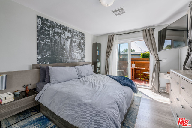 3 Bed Home for Sale in Los Angeles, California