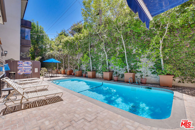 2 Bed Home for Sale in Los Angeles, California