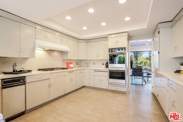 4 Bed Home for Sale in Los Angeles, California