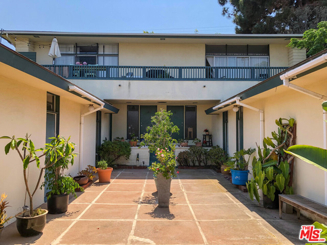 116 Palos Verdes Boulevard, Redondo Beach, California 90277, ,Residential Income,Sold,Palos Verdes,21734070