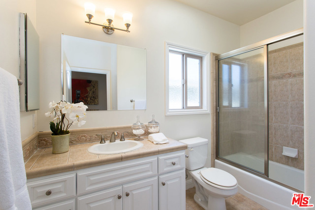3501 Green Lane, Redondo Beach, California 90278, 4 Bedrooms Bedrooms, ,3 BathroomsBathrooms,Residential,Sold,Green Lane,18371346