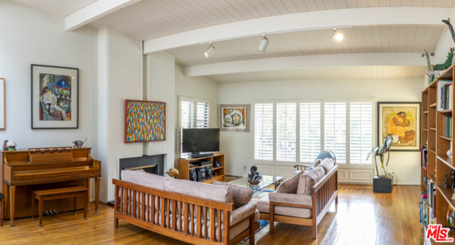 3 Bed Home for Sale in Santa Monica, California