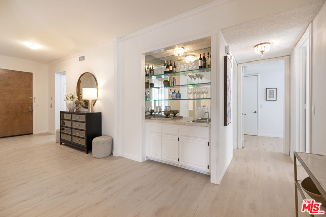 2 Bed Home for Sale in Los Angeles, California