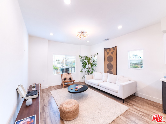  Income Home for Sale in Echo Park, California