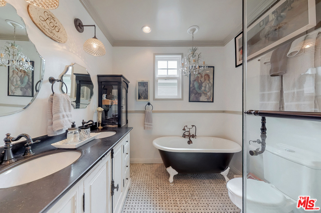 3 Bed Home for Sale in Studio City, California