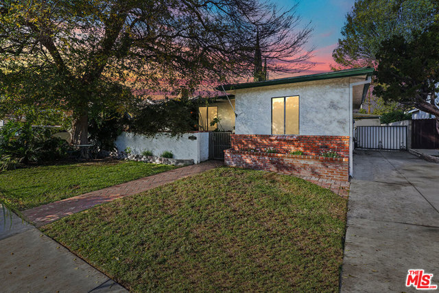 3 Bed Home for Sale in Lake Balboa, California