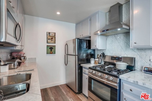 2 Bed Home for Sale in Studio City, California