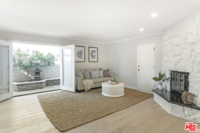 2213 DUFOUR Avenue, Redondo Beach, California 90278, 3 Bedrooms Bedrooms, ,2 BathroomsBathrooms,Residential,Sold,DUFOUR,19526494