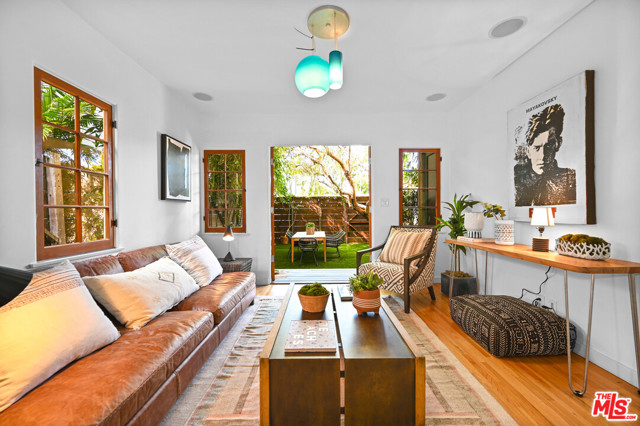 3 Bed Home for Sale in Venice, California