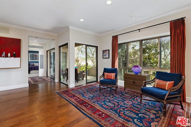 2 Bed Home for Sale in Los Angeles, California