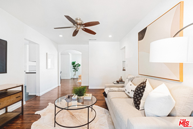 2 Bed Home for Sale in Van Nuys, California