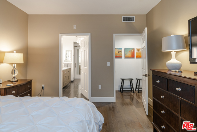 2 Bed Home for Sale in Playa Vista, California