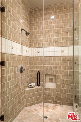 4 Bed Home for Sale in Sherman Oaks, California