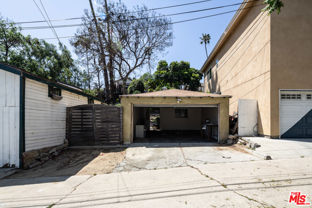 3 Bed Home for Sale in Los Angeles, California