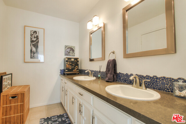 2615 GRANT Avenue, Redondo Beach, California 90278, 3 Bedrooms Bedrooms, ,2 BathroomsBathrooms,Residential,Sold,GRANT,19418114