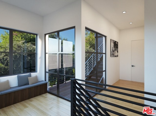 3 Bed Home for Sale in Santa Monica, California