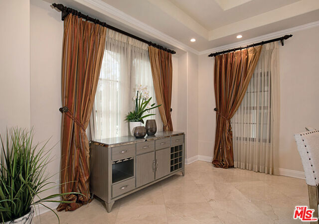 3 Bed Home for Sale in Beverly Hills, California