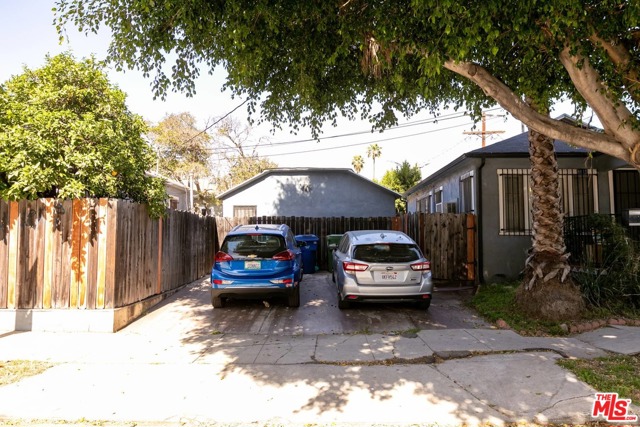  Income Home for Sale in Los Angeles, California