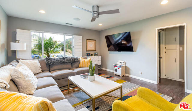 3 Bed Home for Sale in Los Angeles, California