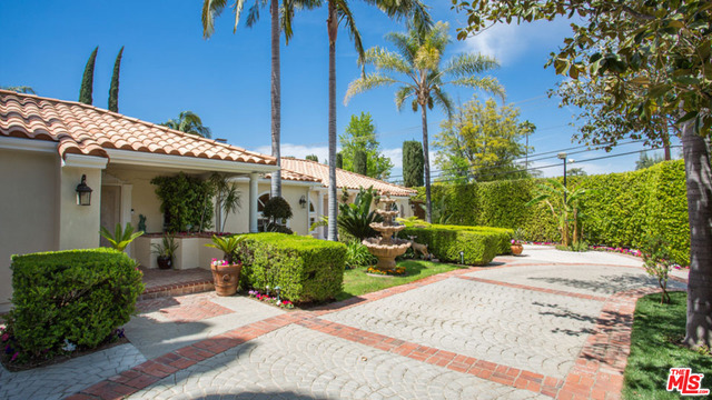 5 Bed Home for Sale in Encino, California