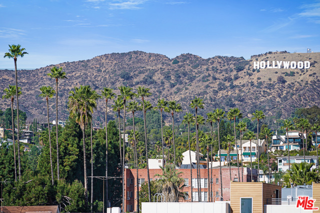 2 Bed Home for Sale in Los Angeles, California