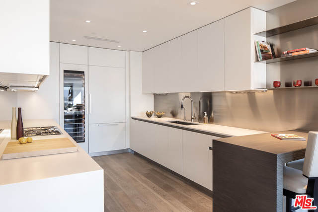 2 Bed Home for Sale in Los Angeles, California