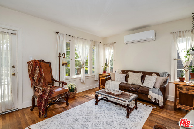 2 Bed Home for Sale in El Segundo, California