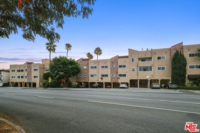  Income Home for Sale in Los Angeles, California