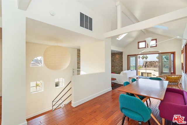 3 Bed Home for Sale in Playa del Rey, California