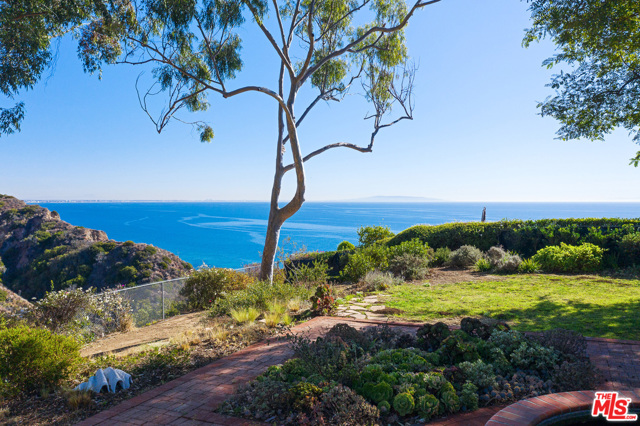 4 Bed Home for Sale in Malibu, California