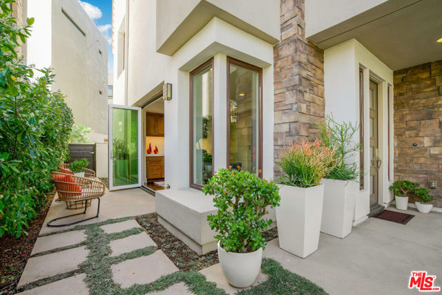 3 Bed Home for Sale in Playa Vista, California