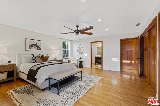 3 Bed Home for Sale in Encino, California