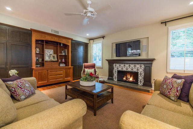 5 Bed Home for Sale in Newbury Park, California