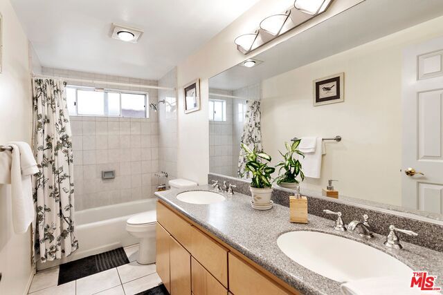 1811 GOODMAN Avenue, Redondo Beach, California 90278, 3 Bedrooms Bedrooms, ,2 BathroomsBathrooms,Residential,Sold,GOODMAN,19496704