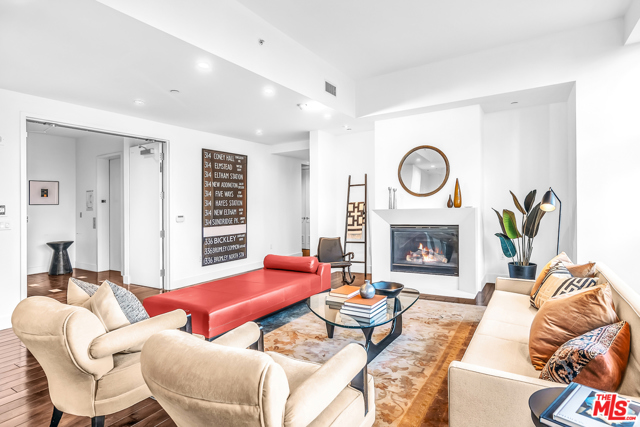 2 Bed Home for Sale in Los Angeles, California