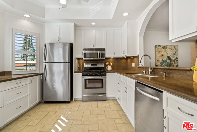 2 Bed Home for Sale in Studio City, California